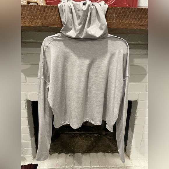 Athleta Uptempo Cropped Hoodie - Picture 2 of 5